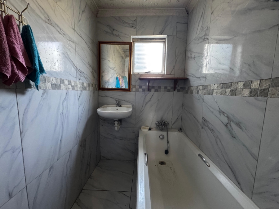 3 Bedroom Property for Sale in Sunset Glen Western Cape